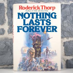 Nothing Lasts Forever (Roderick Thorp) (01)